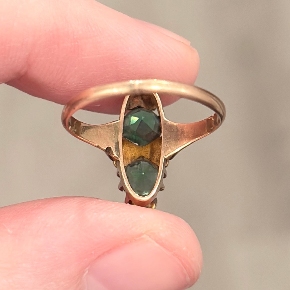 Antique Edwardian 10K Green Ring, Size 5.5, Rose Gold, Navette - Picture 16 of 17